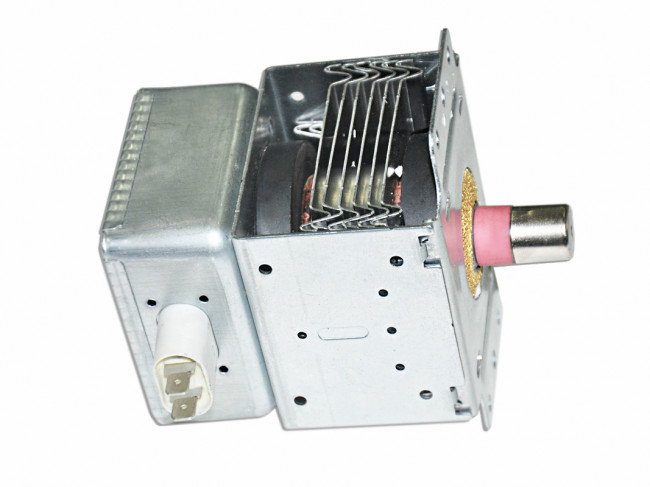 Магнетрон LG 2M213-09B (700W) Магнетрон LG 2M213-09B (700W)