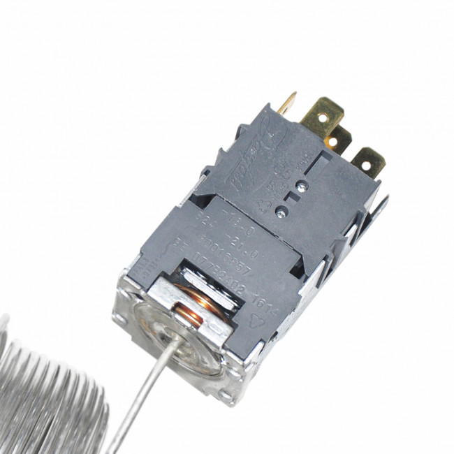 Терморегулятор холодильника VESTEL (Danfoss 077B2402) Терморегулятор холодильника VESTEL (Danfoss 077B2402)